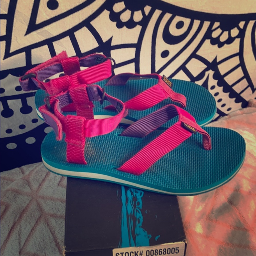 Teva hiking sandal